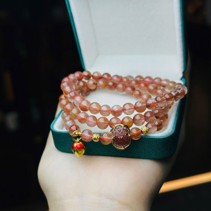 Vòng Đá Thạch Anh Tóc Đỏ 6mm Mix Túi Tiền Bọc Vàng 10k, Charm Vàng 24k