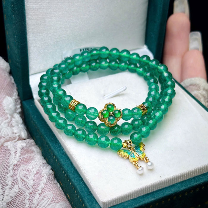 Vòng Thạch Anh Dâu Tây Xanh 5,5mm Mix Charm Bạc Si Vàng