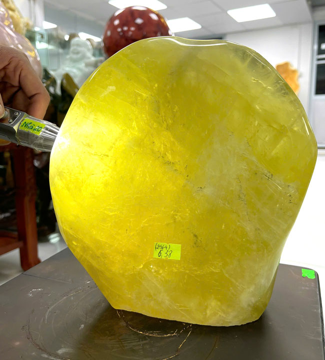 Đá Cảnh Thạch Anh Vàng 6,38kg