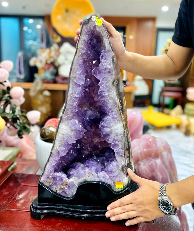 Hốc Tinh Thể Thạch Anh Tím 28,8kg